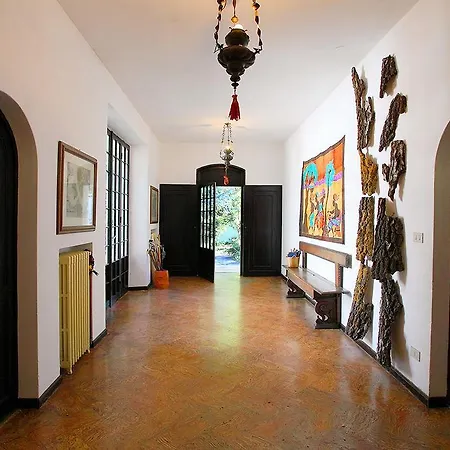 Pitti Villa *